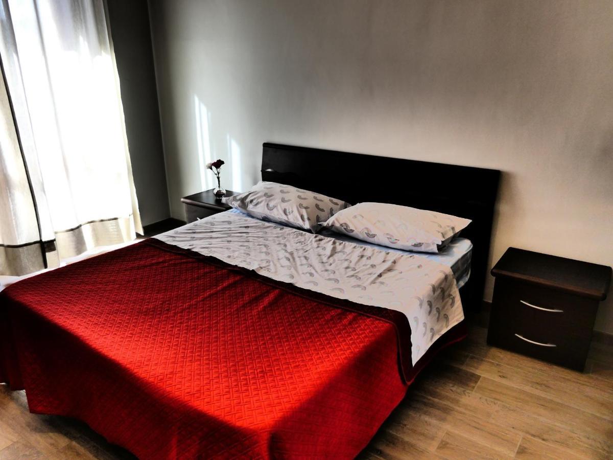 Appartamento Panoramico Nizza Monferrato Exteriör bild