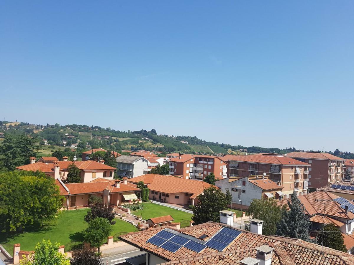 Appartamento Panoramico Nizza Monferrato Exteriör bild